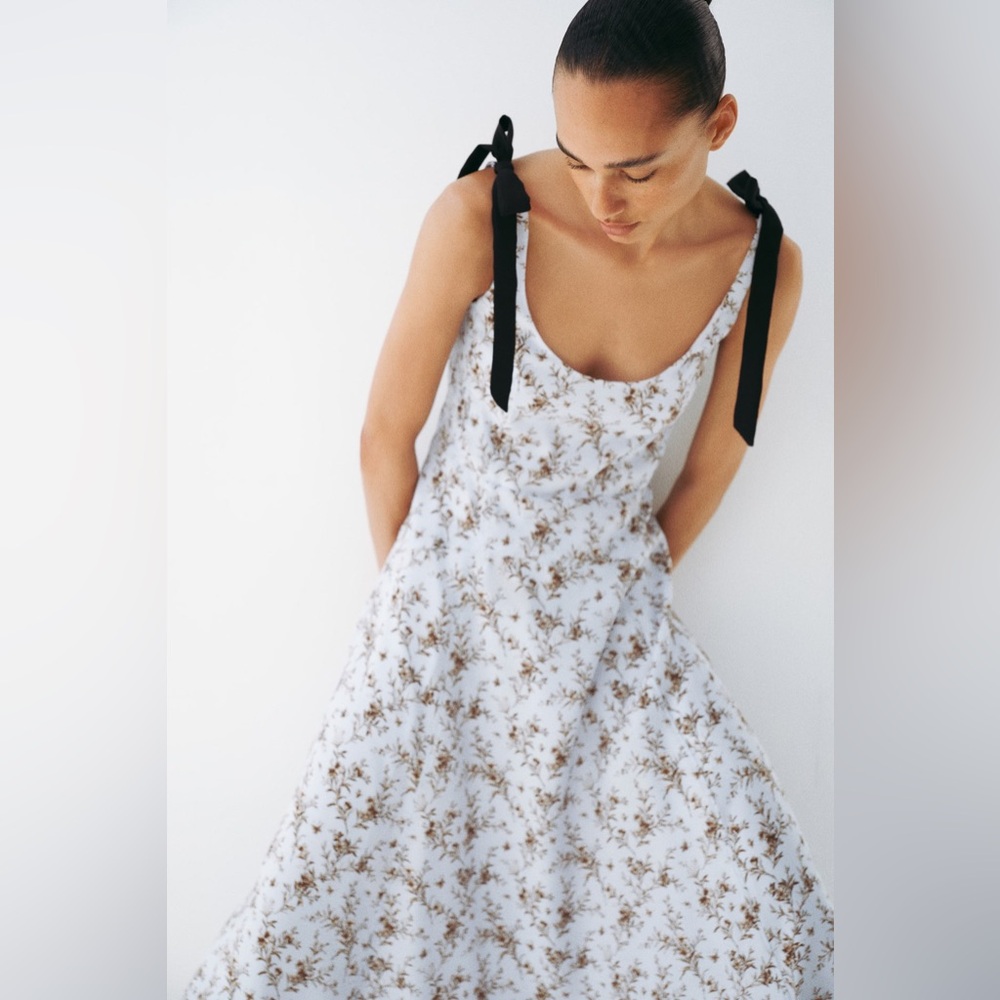 H&M Flared Dress With Tie Shoulder Straps in Light Blue Floral